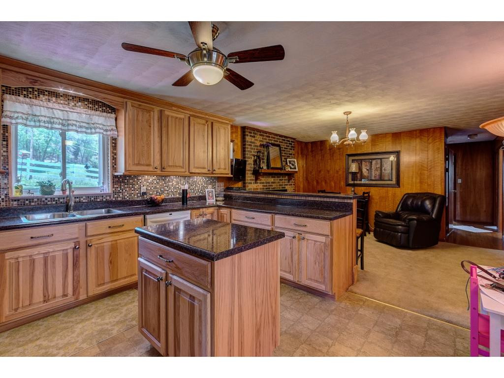 951 Highway 92 Rutledge, TN 37861 - Photo 7 of 29 Photo 7