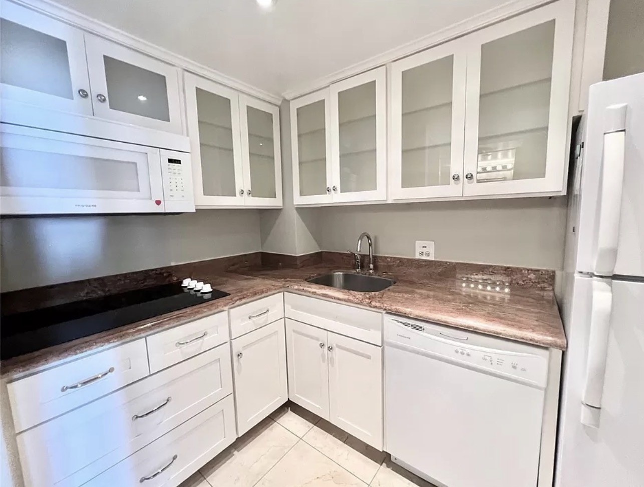 2016 Main Street, Unit 1708 Houston, TX 77002 - Photo 8 of 10