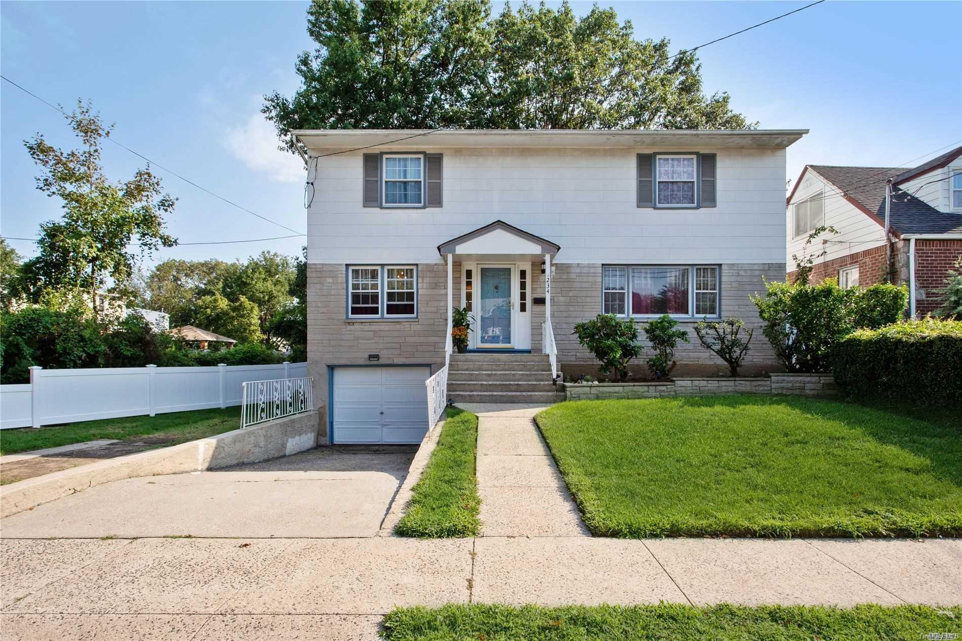 234 Dogwood Road Valley Stream, NY 11580 - Photo 1 of 1 Gallery Image 1