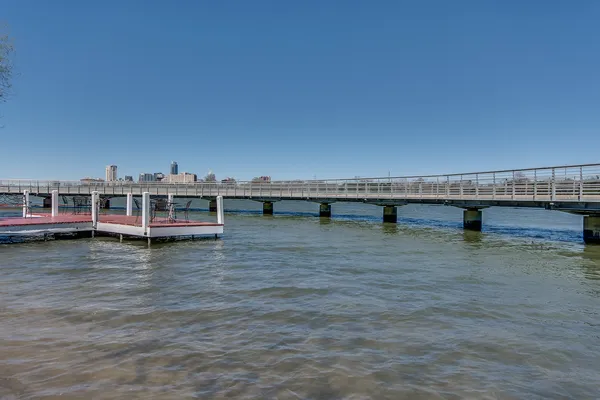 $2,750 | 1818 South Lakeshore Boulevard, Unit 37, Austin, TX 78741