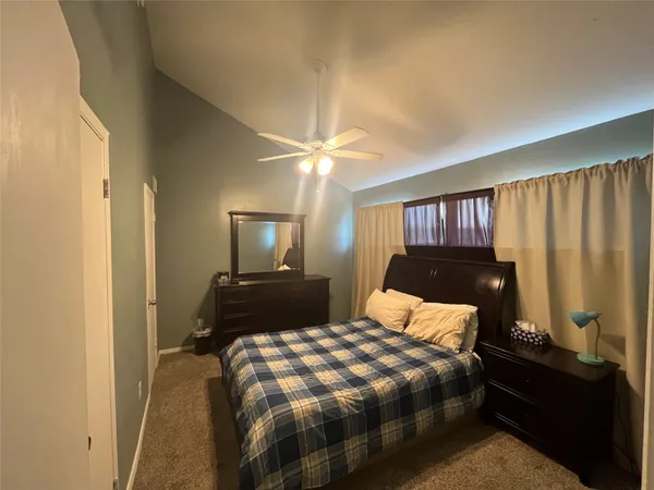 $2,800 | 1818 South Lakeshore Boulevard, Unit 37, Austin, TX 78741