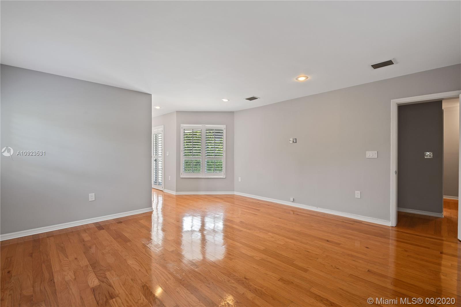 3911 Riviera Drive Coral Gables, FL 33134 - Photo 20 of 40