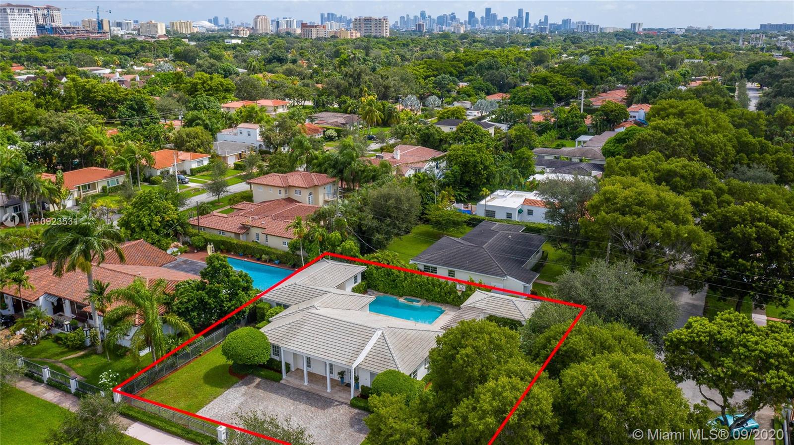 3911 Riviera Drive Coral Gables, FL 33134 - Photo 36 of 40