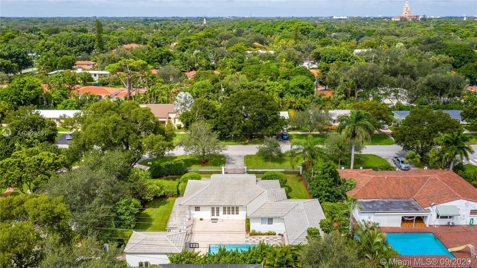 3911 Riviera Drive Coral Gables, FL 33134 - Photo 38 of 40