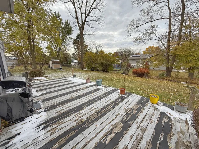 $399,900 | 526 Springinsguth Road, Schaumburg, IL 60193