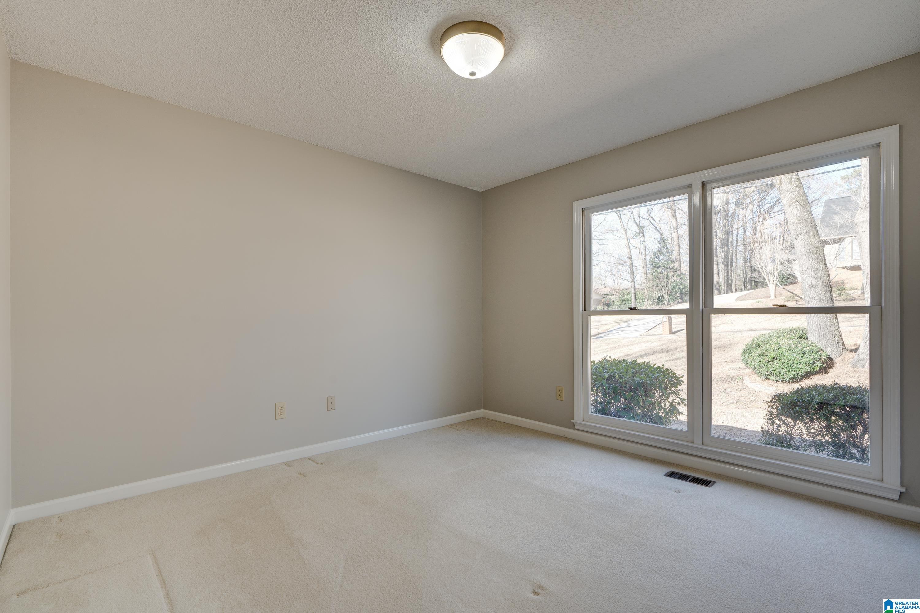 103 Woodward Road Trussville, AL 35173 - Photo 18 of 32