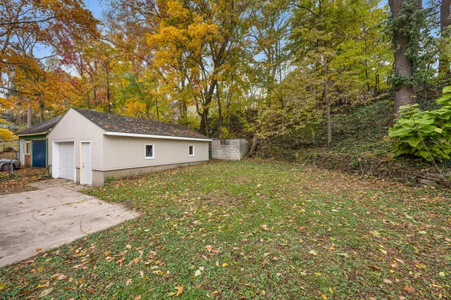 $239,900 | 421 Hilbert Street, Kalamazoo, MI 49006