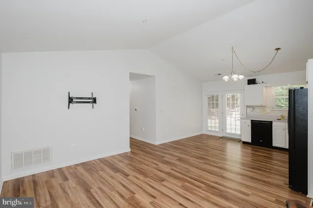 $274,900 | 2016 Rudy Serra Drive, Unit C, Sykesville, MD 21784