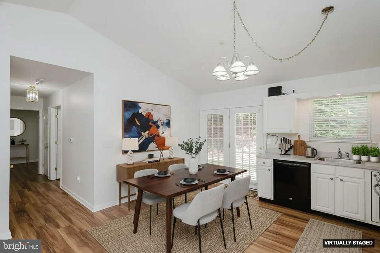 2016 Rudy Serra Drive, Unit C Sykesville, MD 21784 - Photo 3 of 33