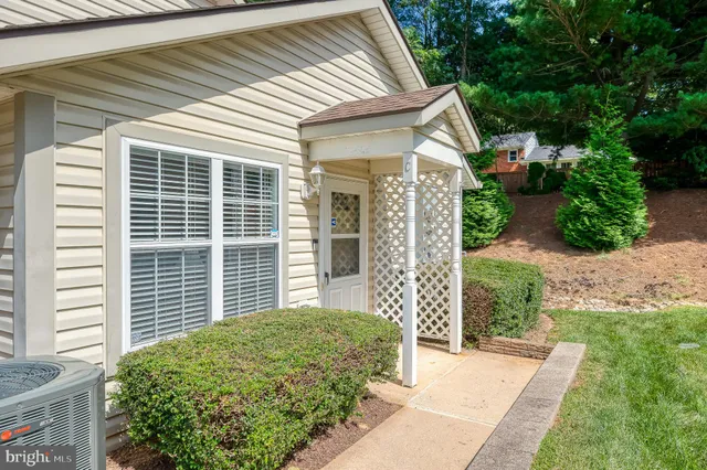 $274,900 | 2016 Rudy Serra Drive, Unit C, Sykesville, MD 21784