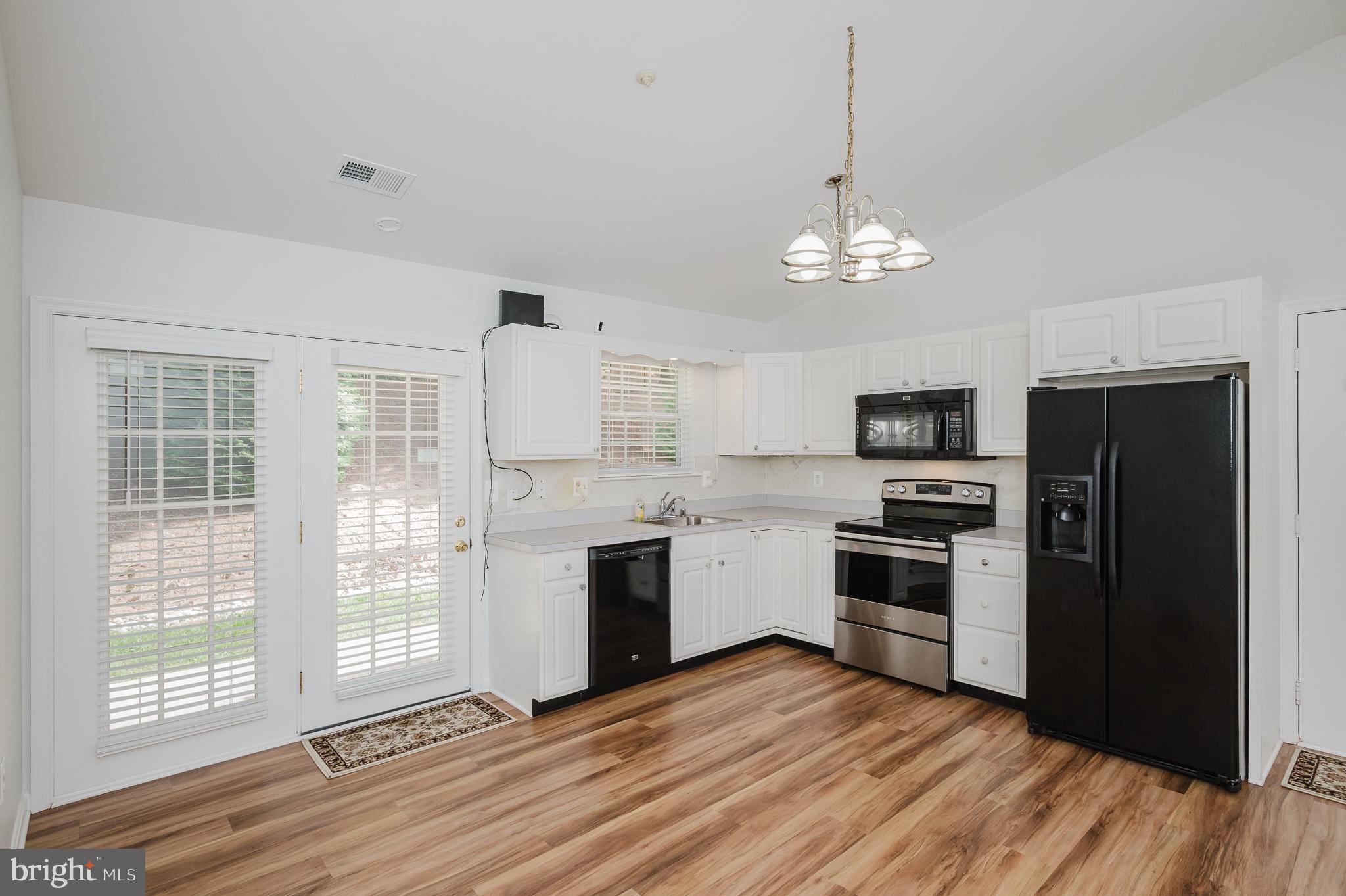 2016 Rudy Serra Drive, Unit C Sykesville, MD 21784 - Photo 6 of 33