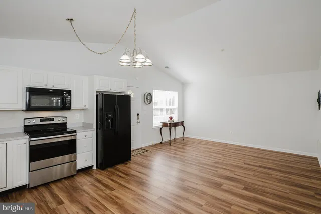 $274,900 | 2016 Rudy Serra Drive, Unit C, Sykesville, MD 21784