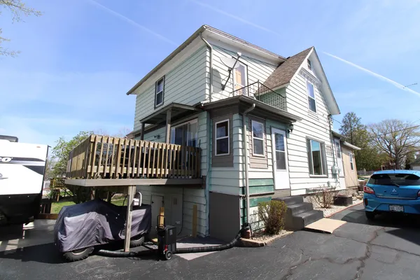 $259,900 | 610 North Center Street, Beaver Dam, WI 53916