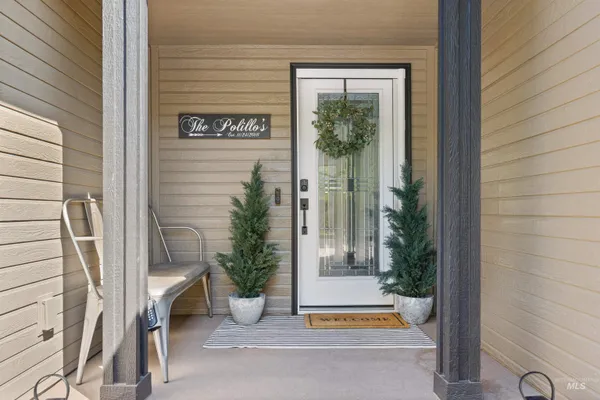 $749,000 | 1977 Golfview Drive, Clarkston, WA 99403