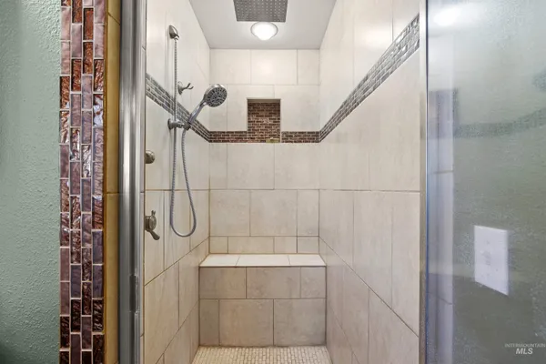 $749,000 | 1977 Golfview Drive, Clarkston, WA 99403