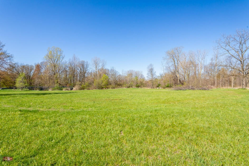 23885 South County Line Road Homer, MI 49245 - Photo 5 of 33 5R9A0011-2