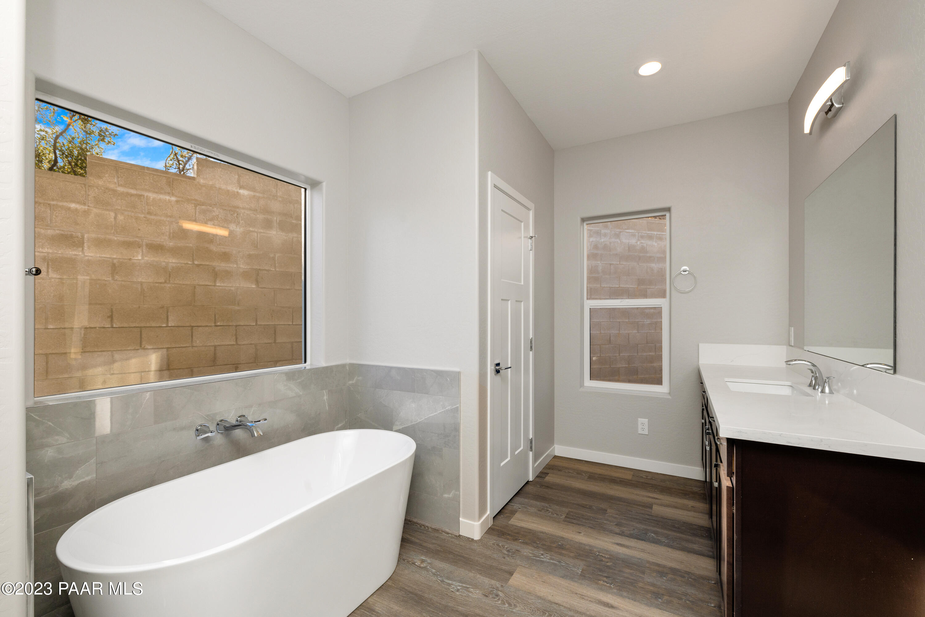 4544 East Amber Road Prescott, AZ 86301 - Photo 14 of 33 019_Primary Bathroom