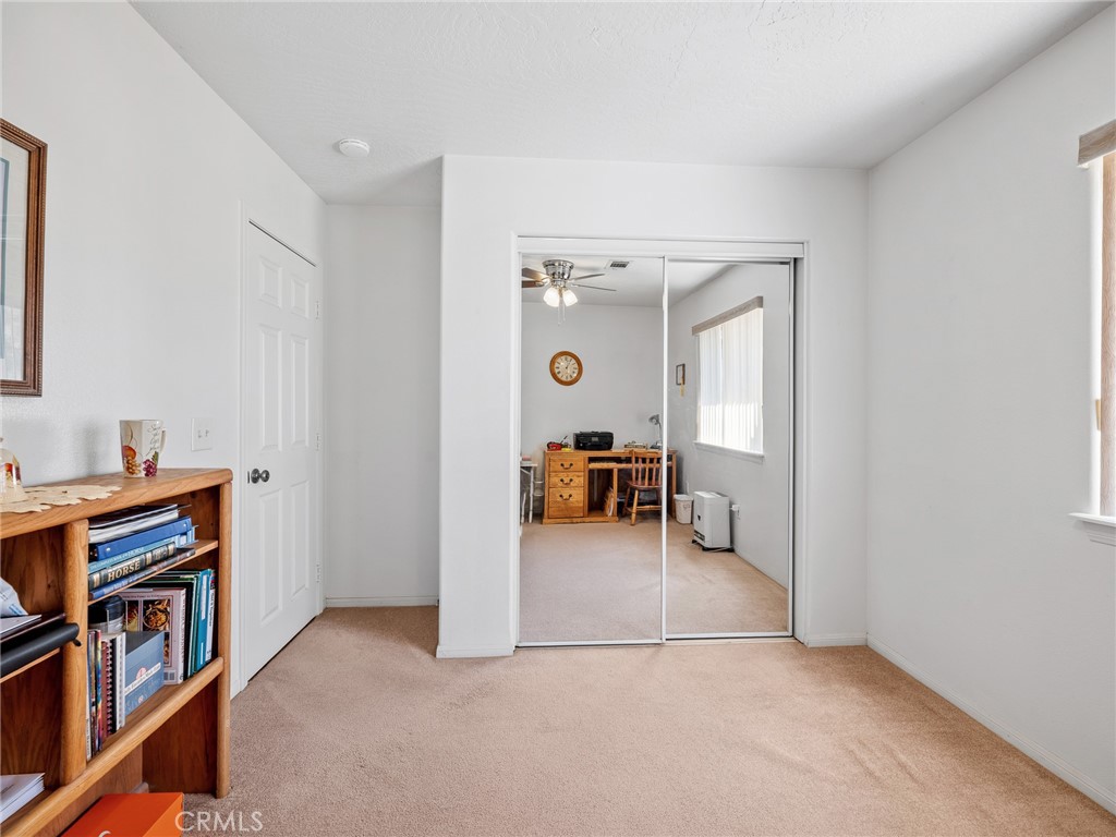 8840 Smoke Tree Road Phelan, CA 92371 - Photo 26 of 50