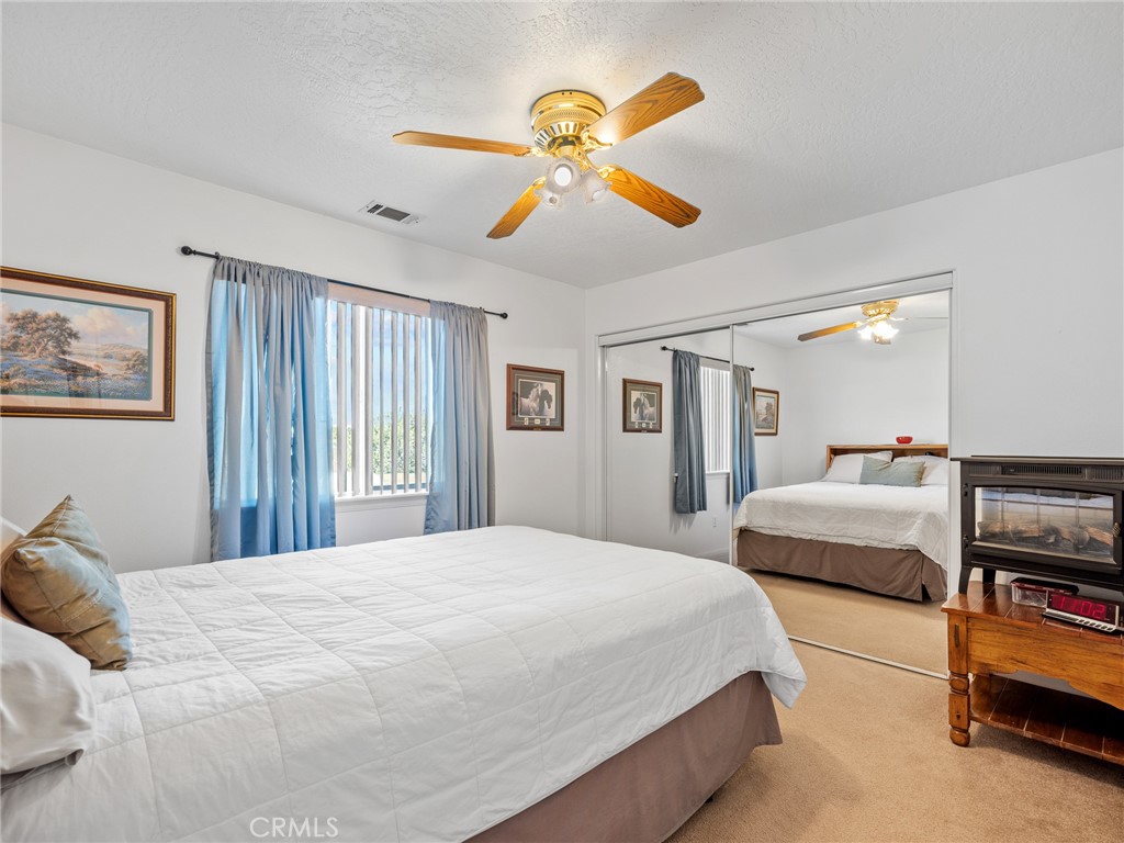 8840 Smoke Tree Road Phelan, CA 92371 - Photo 27 of 50