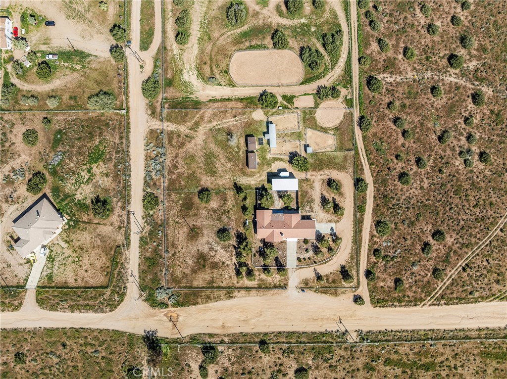 8840 Smoke Tree Road Phelan, CA 92371 - Photo 3 of 50