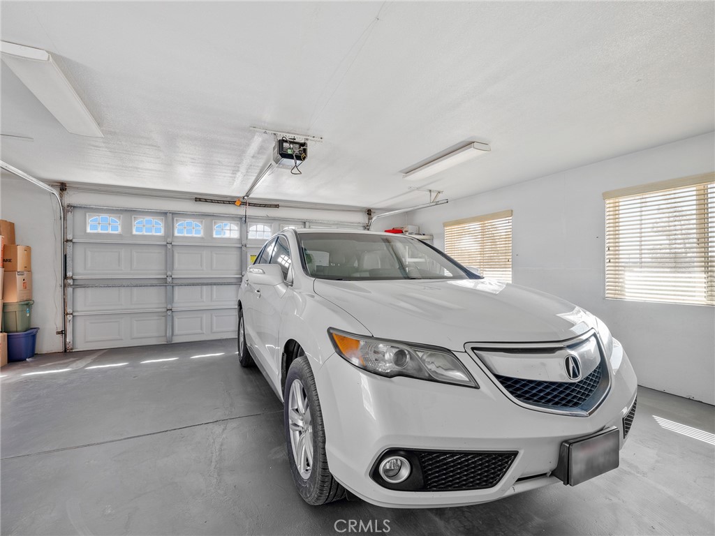 8840 Smoke Tree Road Phelan, CA 92371 - Photo 35 of 50