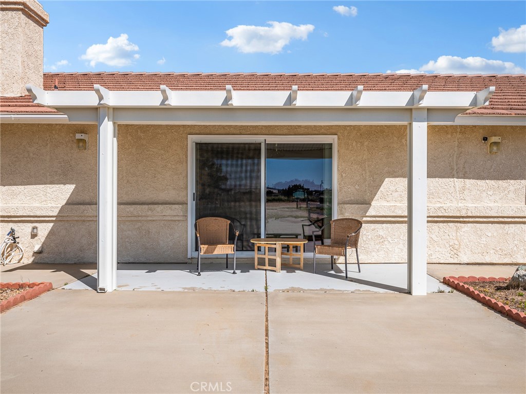 8840 Smoke Tree Road Phelan, CA 92371 - Photo 38 of 50