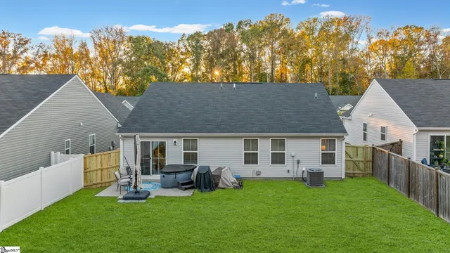 $290,000 | 311 Stockland Trail, Fountain Inn, SC 29644