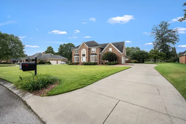 $859,900 | 104 St Andrews Place, Tullahoma, TN 37388