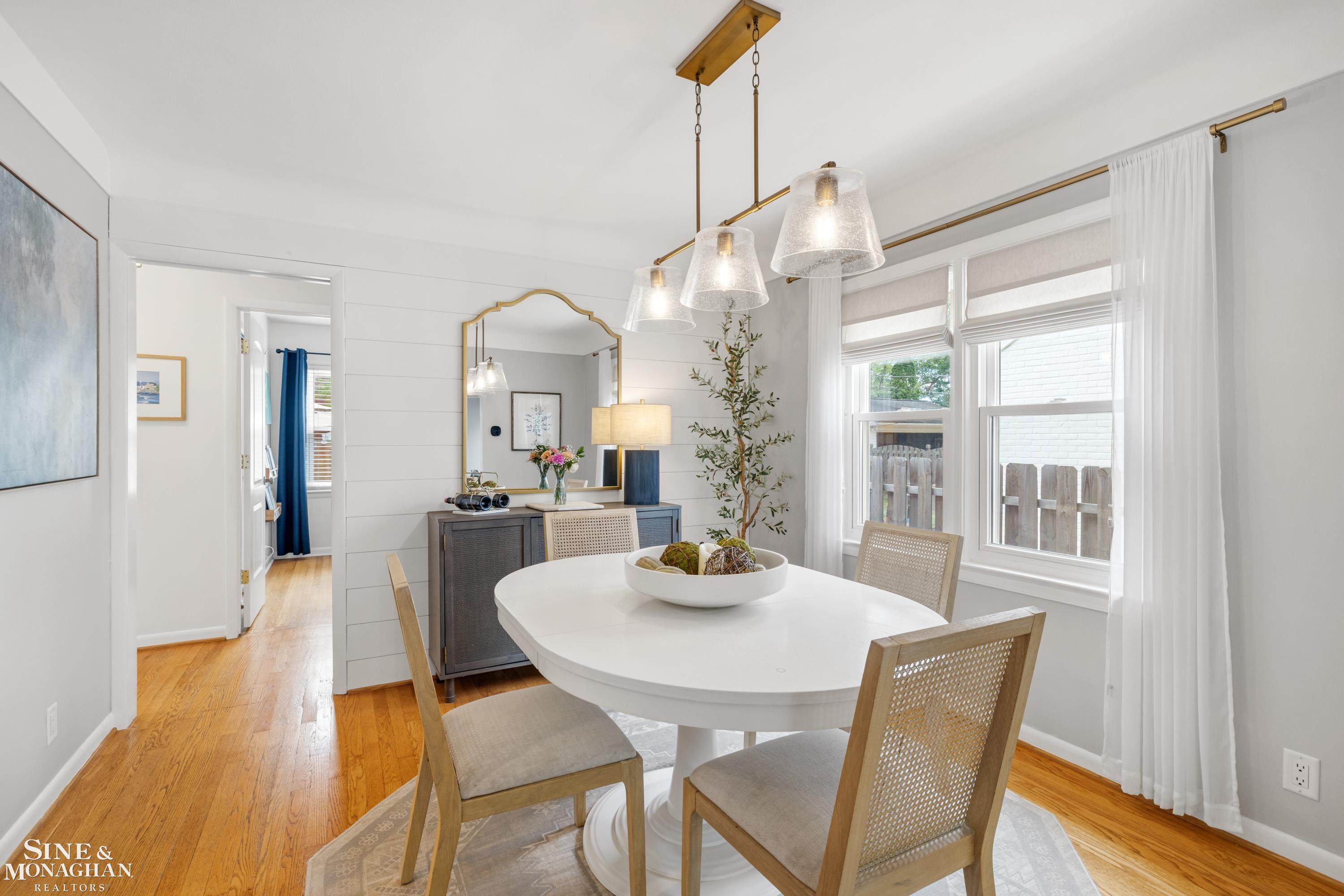 1339 Hampton Road Grosse Pointe Woods, MI 48236 - Photo 10 of 58 Gallery Image 10