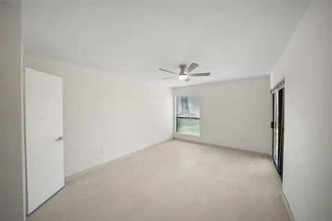 $219,000 | 101 Lakeview Terrace, Unit D, Montgomery, TX 77356
