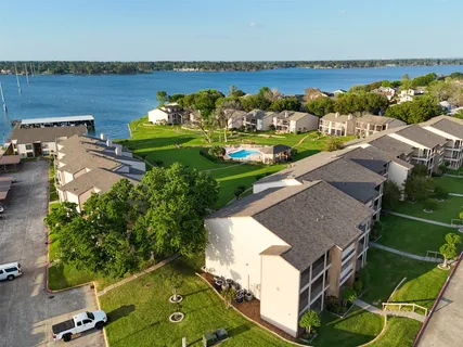 $219,000 | 101 Lakeview Terrace, Unit D, Montgomery, TX 77356