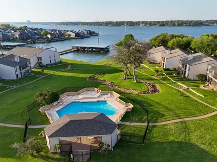 $219,000 | 101 Lakeview Terrace, Unit D, Montgomery, TX 77356