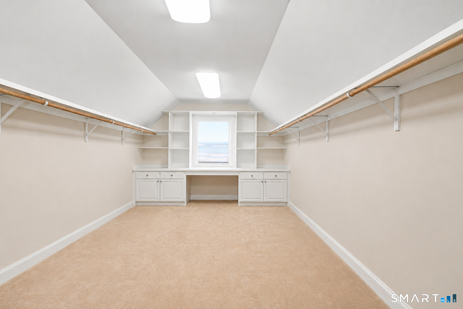 4 Whitewood Road Newtown, CT 06470 - Photo 25 of 40 Gallery Image 25