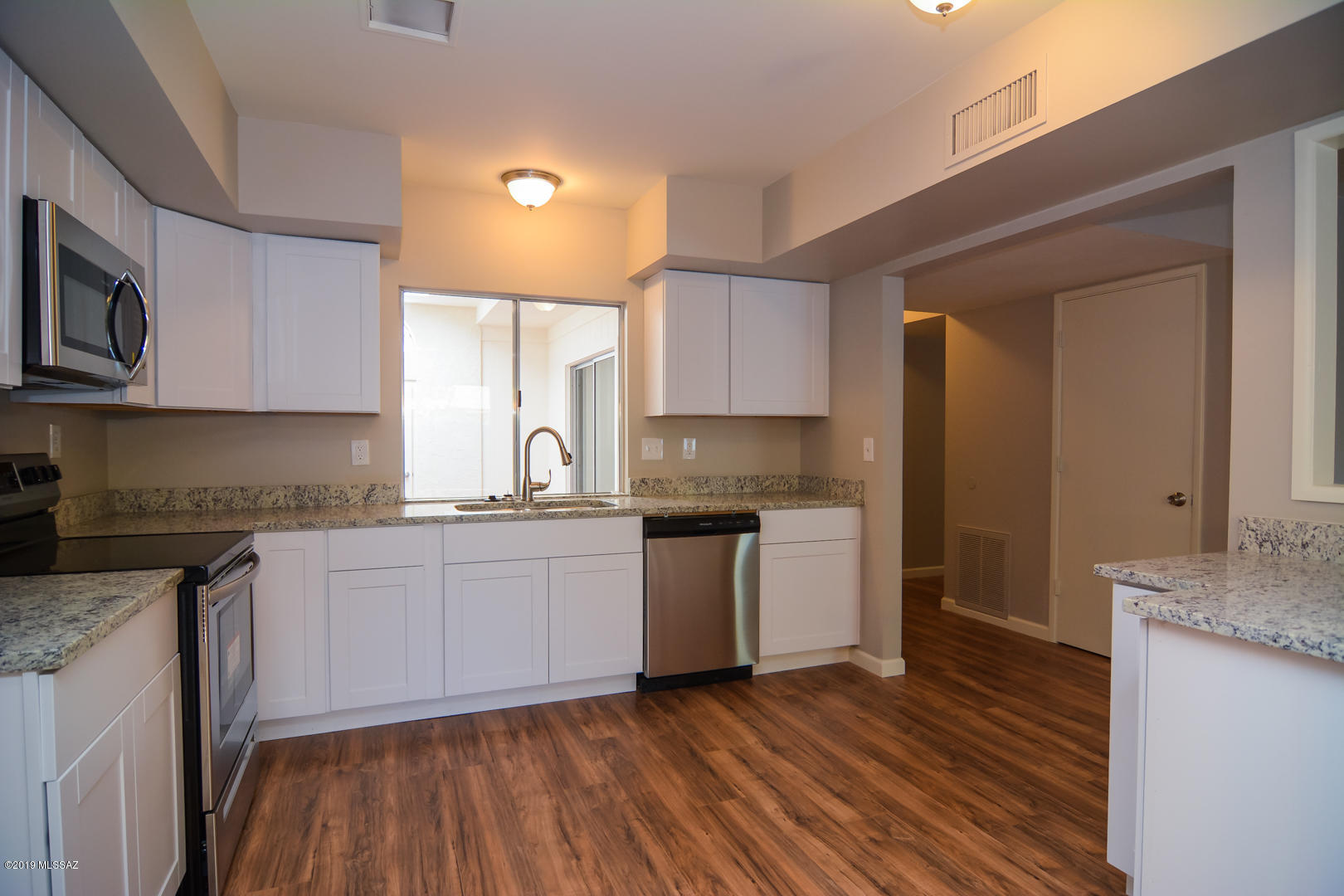 4820 East Fort Lowell Road, Unit L Tucson, AZ 85712 - Photo 11 of 27 Gallery Image 11