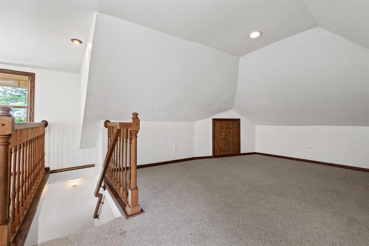 2665 Anchorage Road Northeast Solon, IA 52333 - Photo 18 of 32 Gallery Image 18