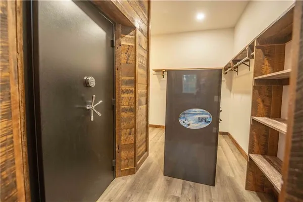 $1,800,000 | 15183 County Road 399 N/a, Cross Timbers, MO 65634