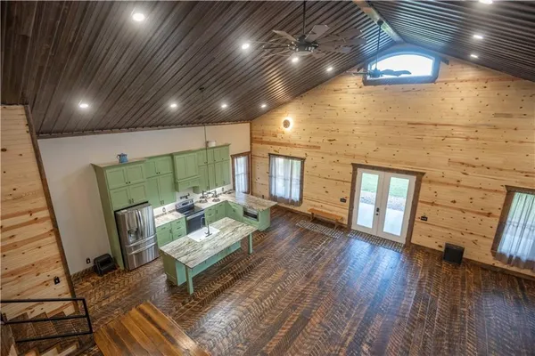 $1,800,000 | 15183 County Road 399 N/a, Cross Timbers, MO 65634