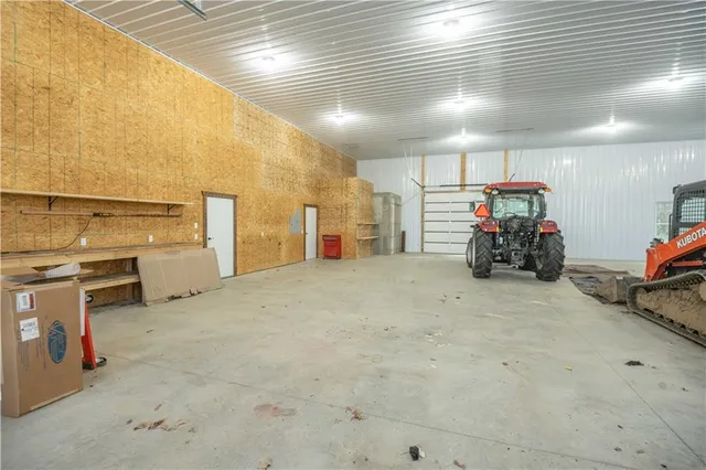 $1,800,000 | 15183 County Road 399 N/a, Cross Timbers, MO 65634