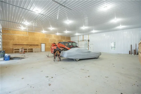 $1,800,000 | 15183 County Road 399 N/a, Cross Timbers, MO 65634