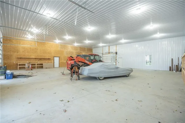 $1,800,000 | 15183 County Road 399 N/a, Cross Timbers, MO 65634