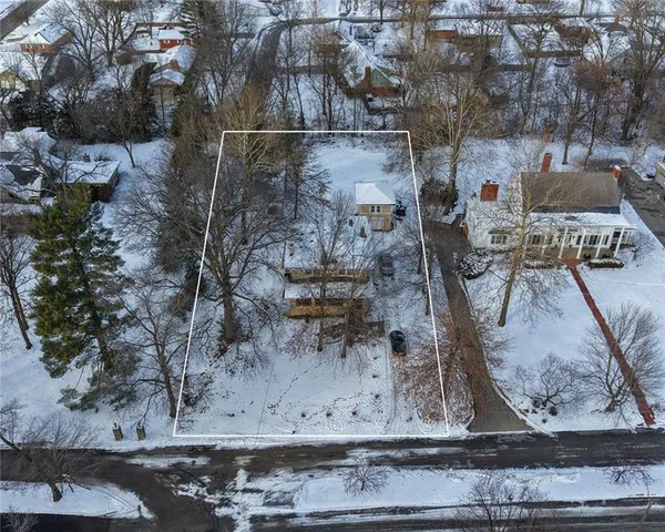 $249,900 | 663 Elmdale Road, Chillicothe, MO 64601