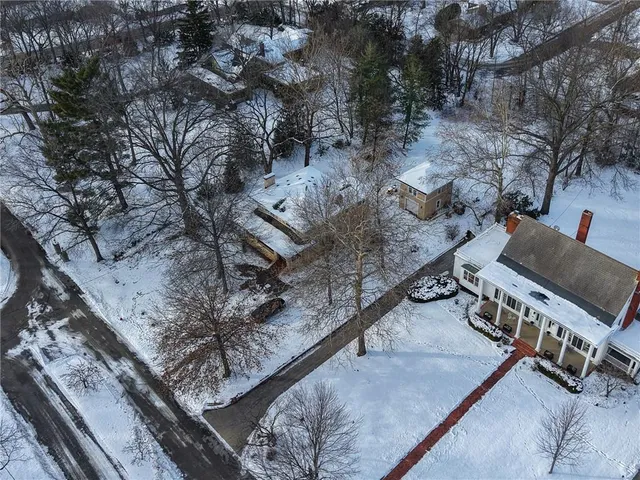 $249,900 | 663 Elmdale Road, Chillicothe, MO 64601