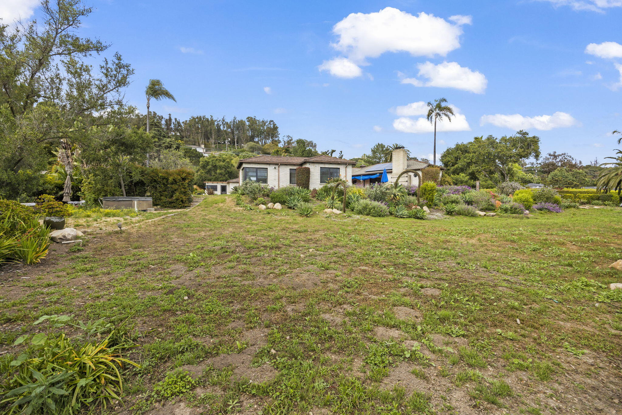 265 Rametto Road Santa Barbara, CA 93108 - Photo 54 of 66 20-web-or-mls-Upmarketmedia_265Ram-ext-4