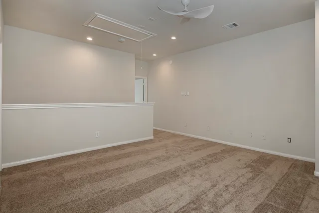 $598,700 | 22 Mill Point Place, The Woodlands, TX 77380