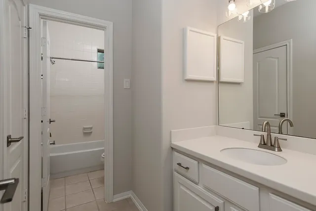 $598,700 | 22 Mill Point Place, The Woodlands, TX 77380