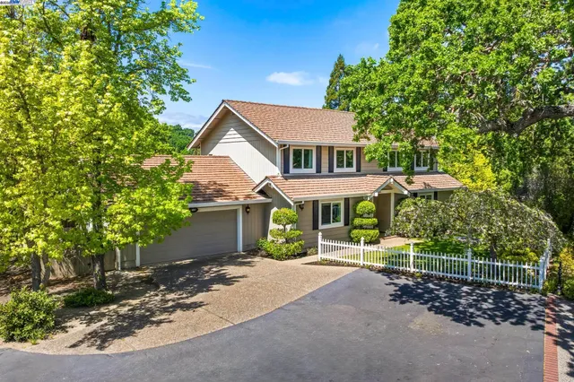 $1,999,888 | 484 El Pintado Road, Danville, CA 94526