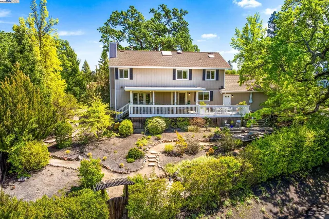 $1,999,888 | 484 El Pintado Road, Danville, CA 94526