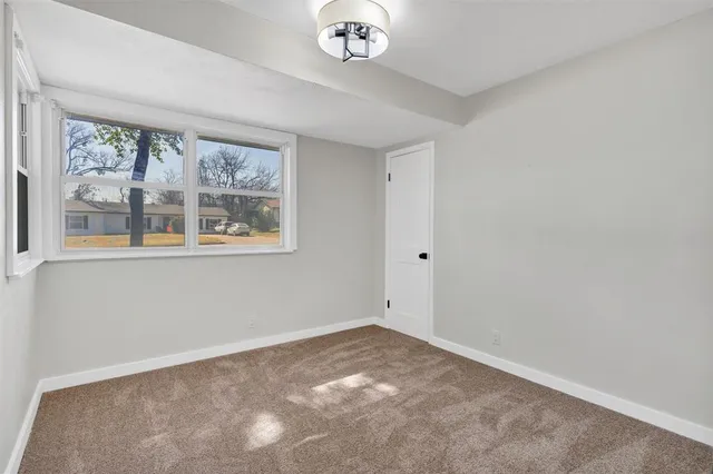 $369,900 | 1501 Tyler Street, Arlington, TX 76012