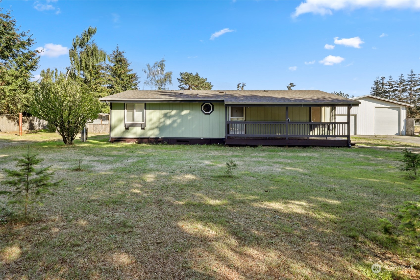 19136 Guava Street Southwest Rochester, WA 98579 - Photo 5 of 39 Gallery Image 5