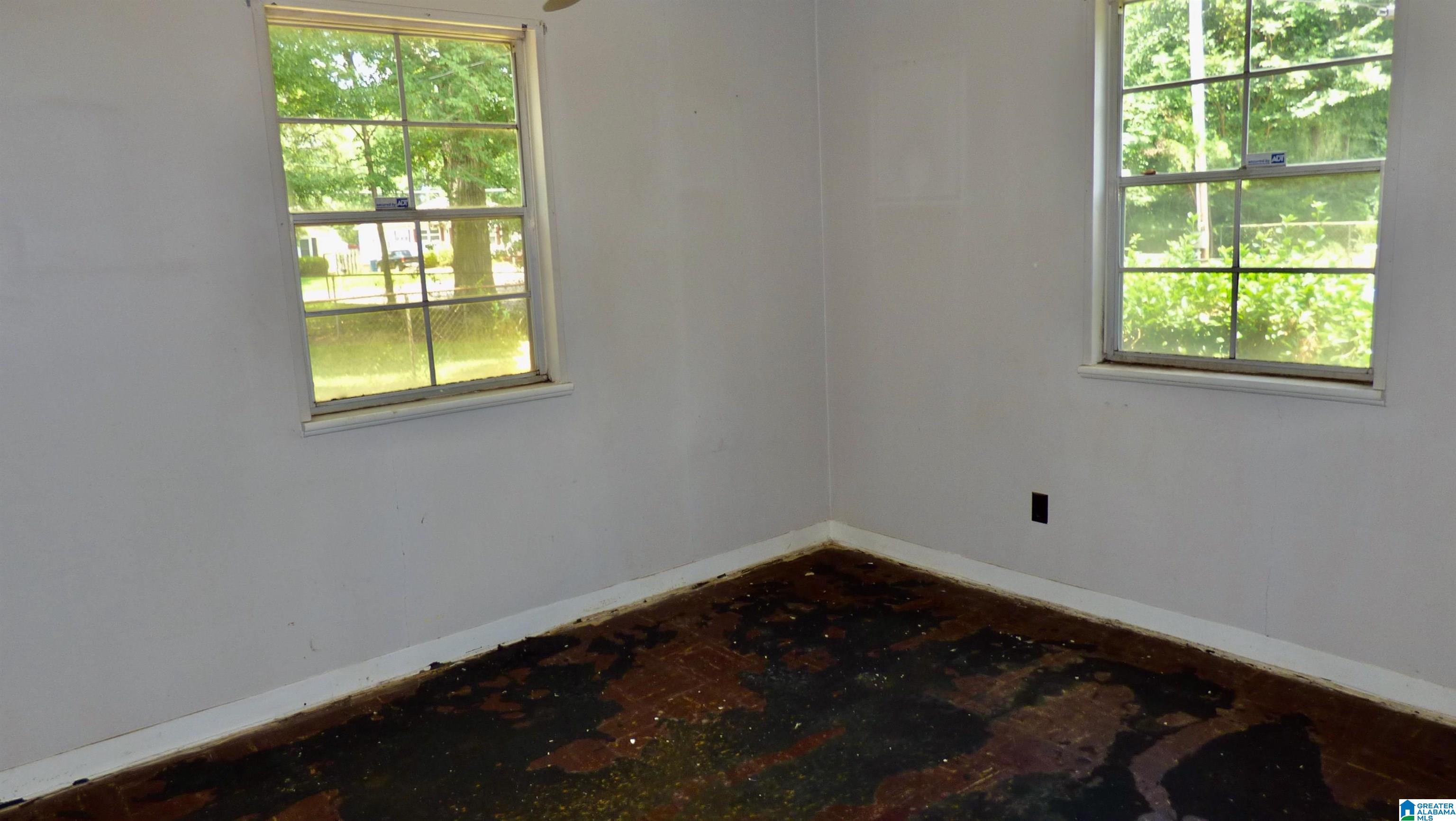 404 Henson Street Birmingham, AL 35228 - Photo 5 of 11